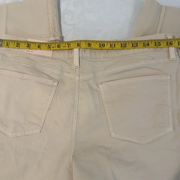 NYDJ Wide Leg Jeans. Ladies Size 12 - Picture 12 of 16